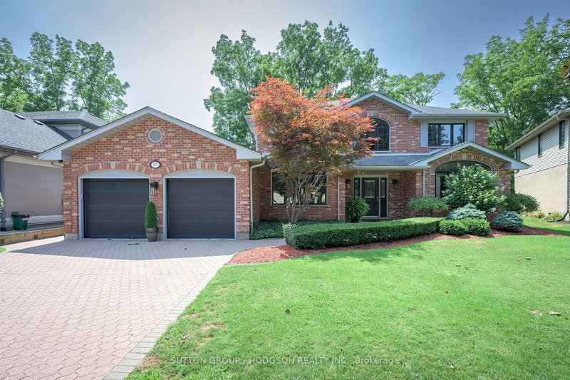 103 Carriage Hill Drive
