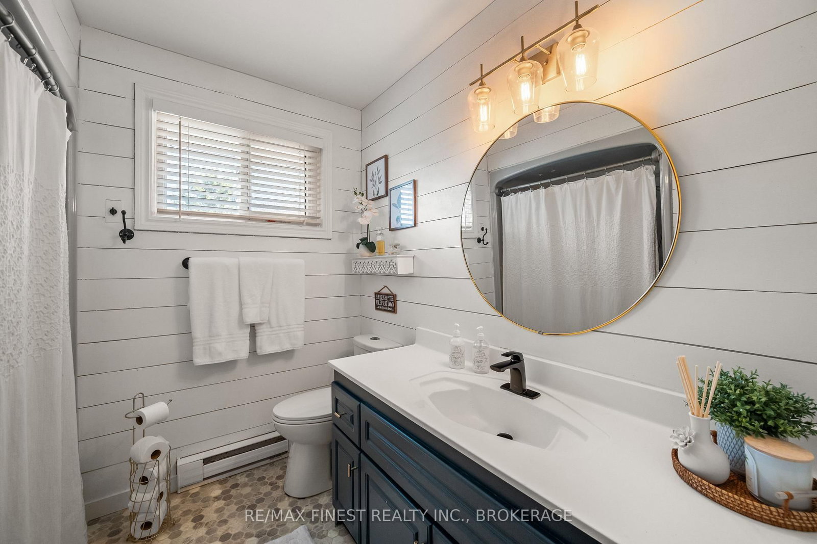 207 Meadow Crescent • Bath, ON photo 33