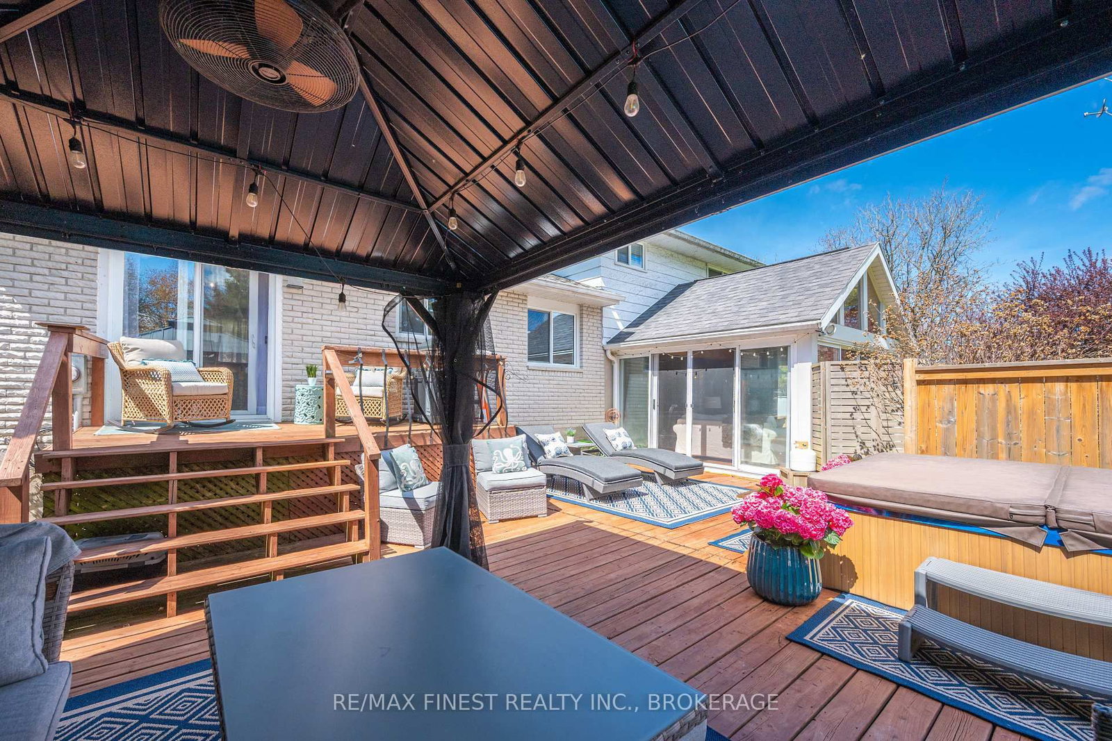 207 Meadow Crescent • Bath, ON photo 8