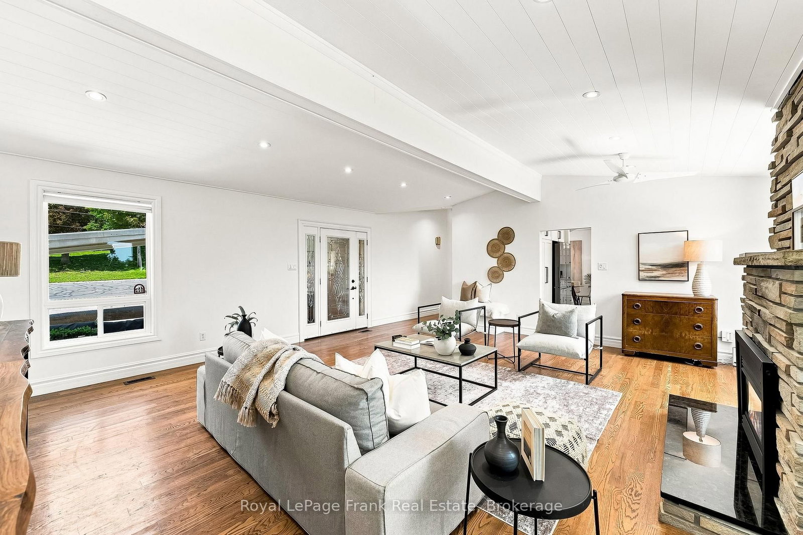2 Crestwood Avenue • Peterborough, ON photo 10