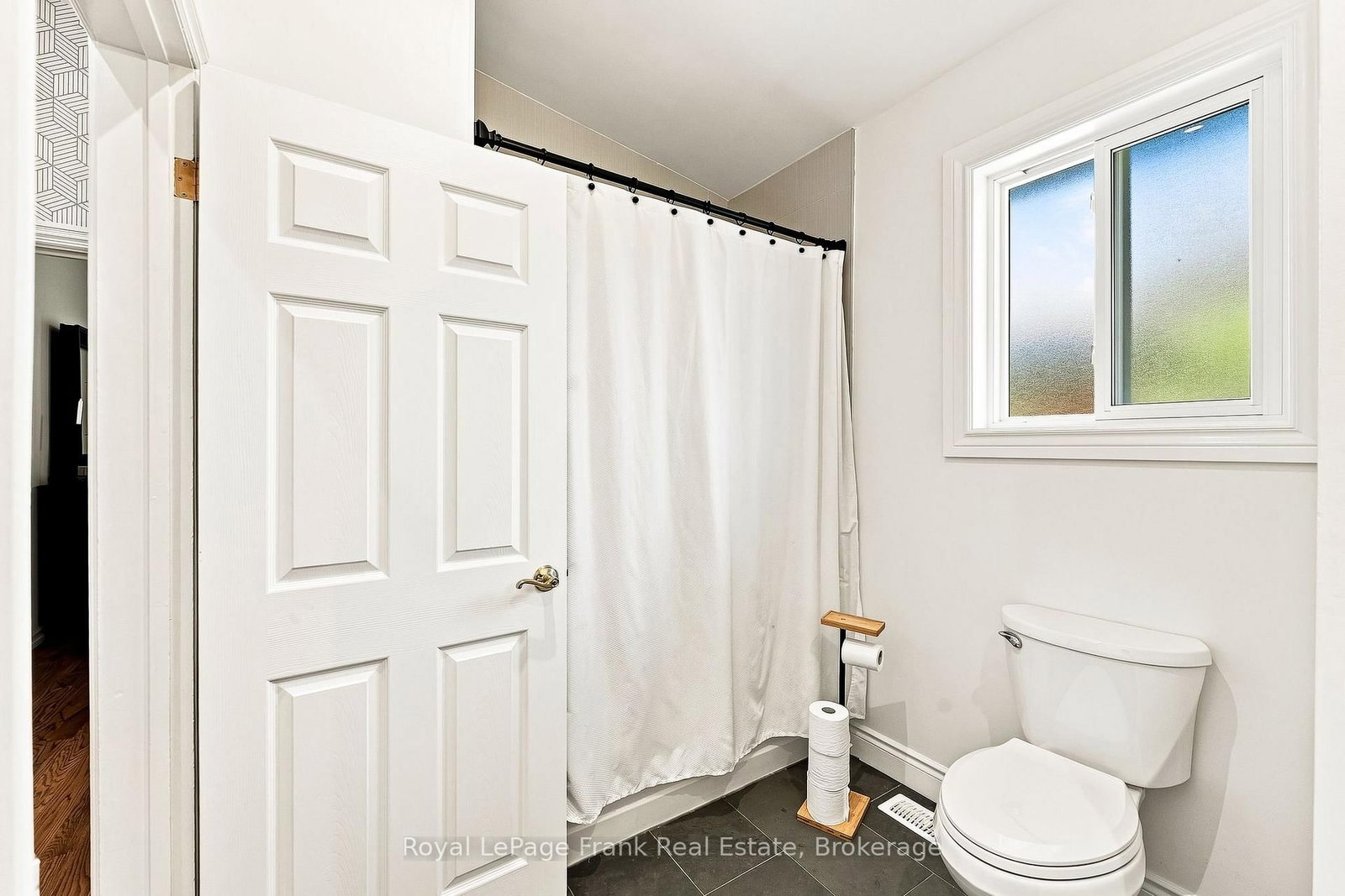 2 Crestwood Avenue • Peterborough, ON photo 21