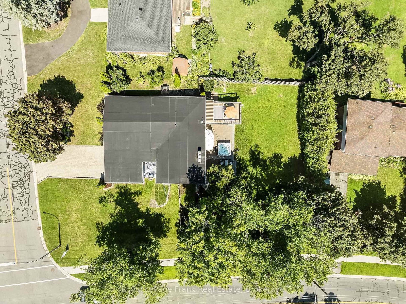 2 Crestwood Avenue • Peterborough, ON photo 40
