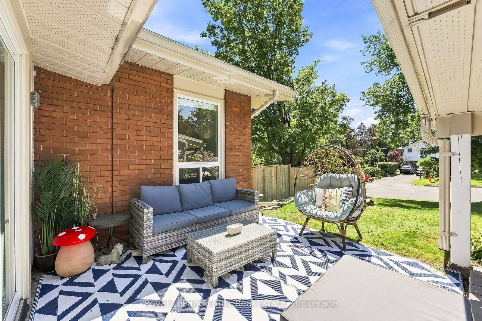 2 Crestwood Avenue • Peterborough, ON photo 5