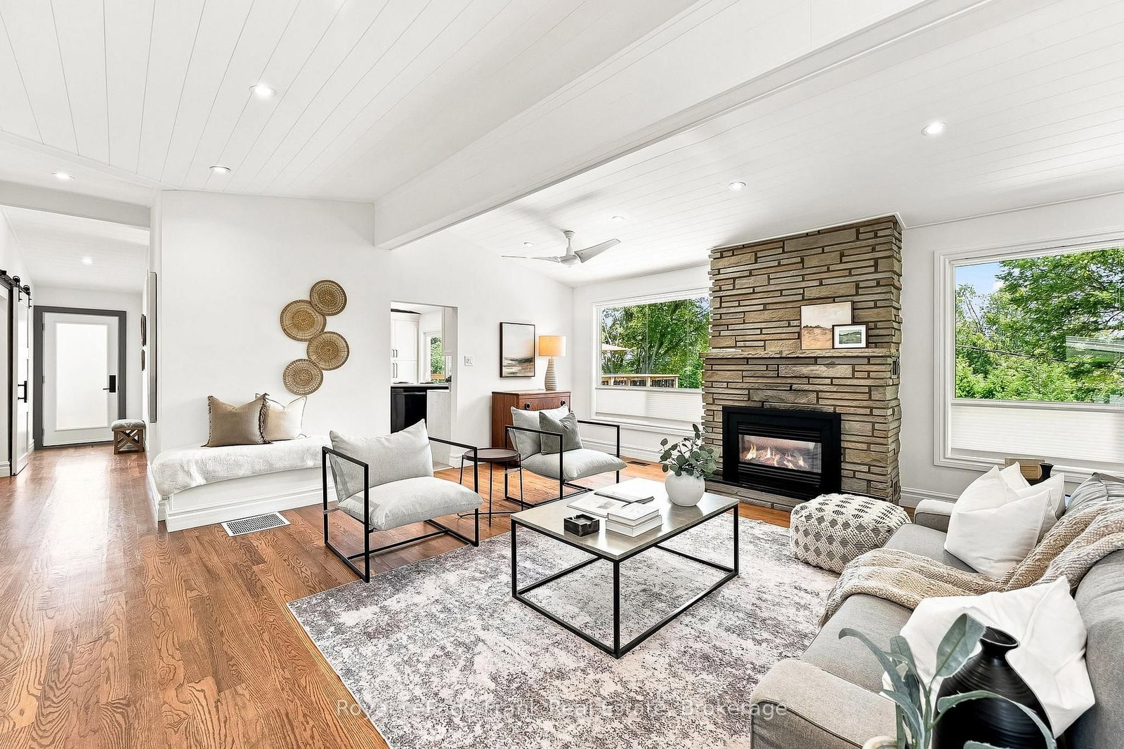 2 Crestwood Avenue • Peterborough, ON photo 9