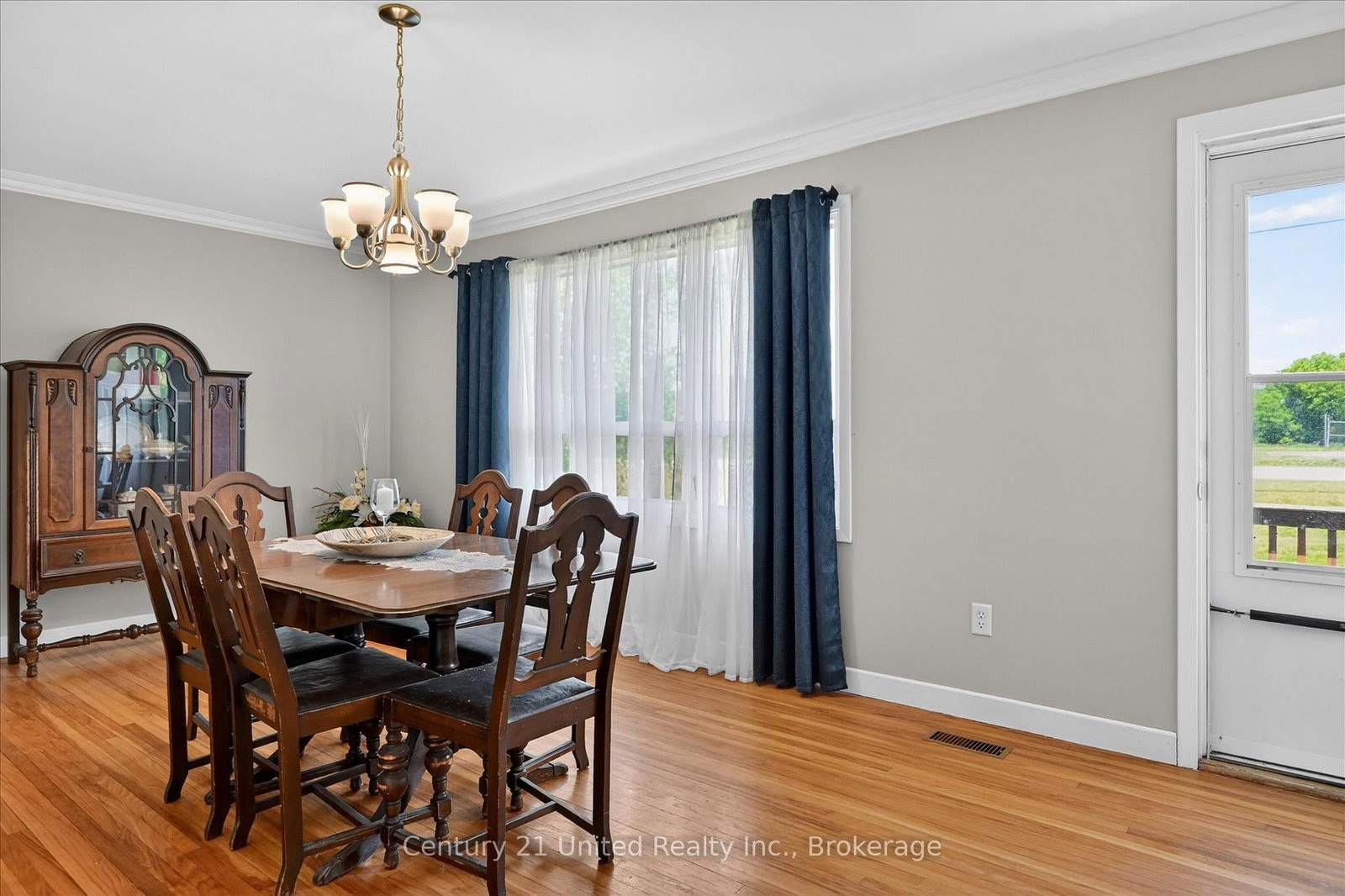 323 St Lawrence Street W • Madoc, ON photo 19