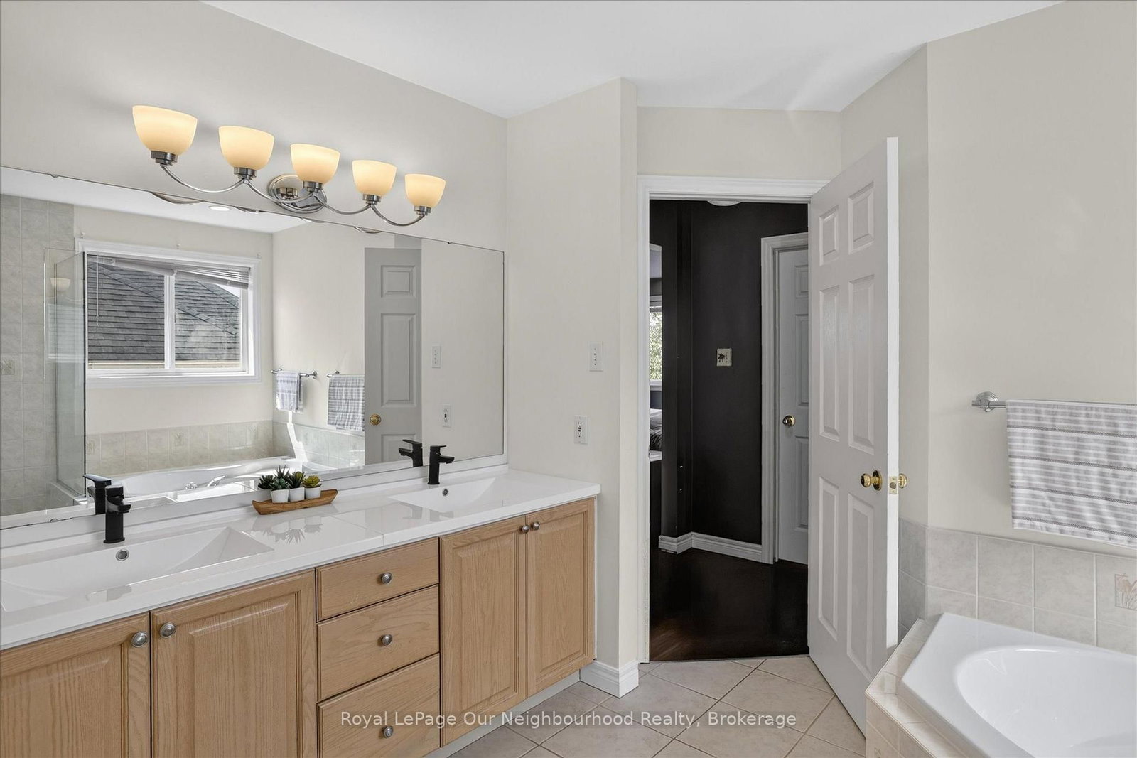 1072 Silverdale Road • Peterborough, ON photo 15