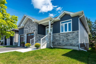 620 Graceland Avenue • Kingston, ON photo 2