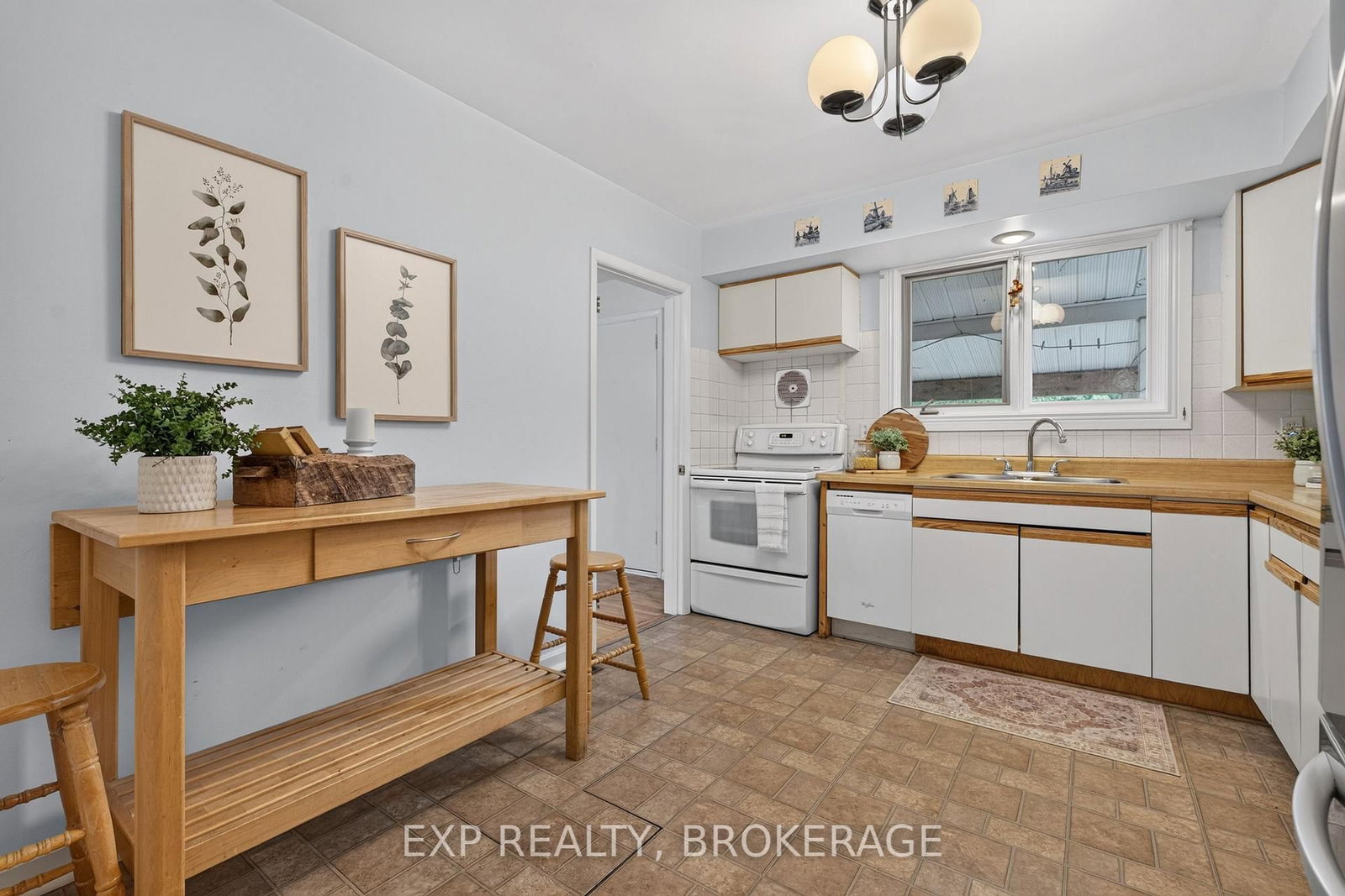 11 PEMBER Place • Kingston, ON photo 13