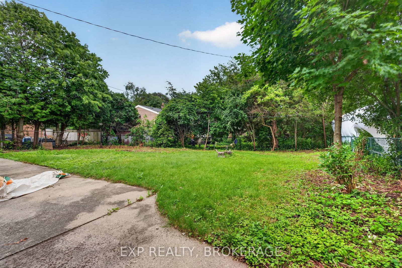 11 PEMBER Place • Kingston, ON photo 27