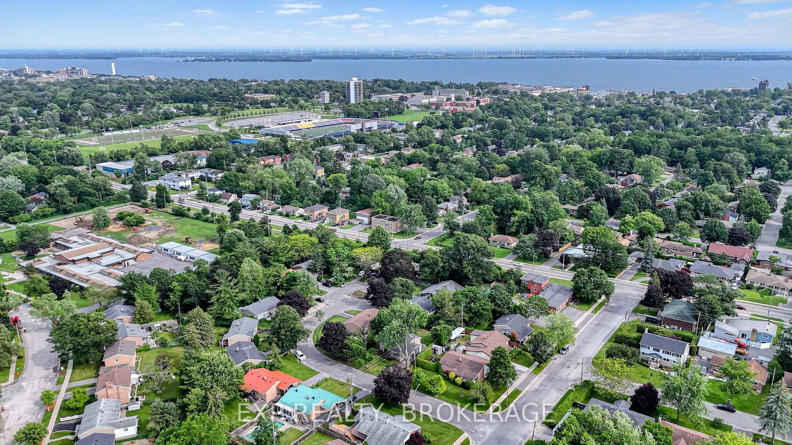 11 PEMBER Place • Kingston, ON photo 32