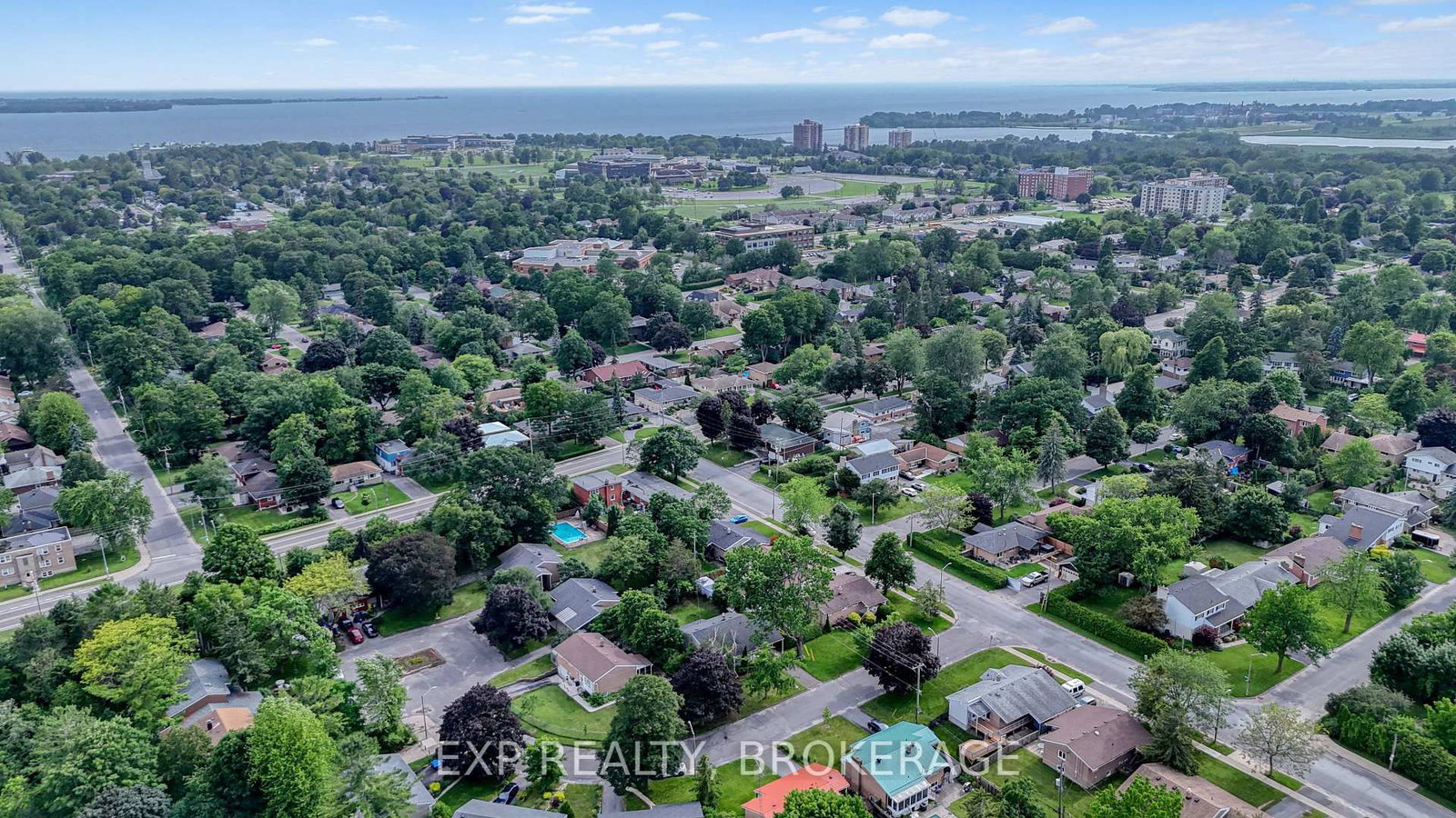 11 PEMBER Place • Kingston, ON photo 33