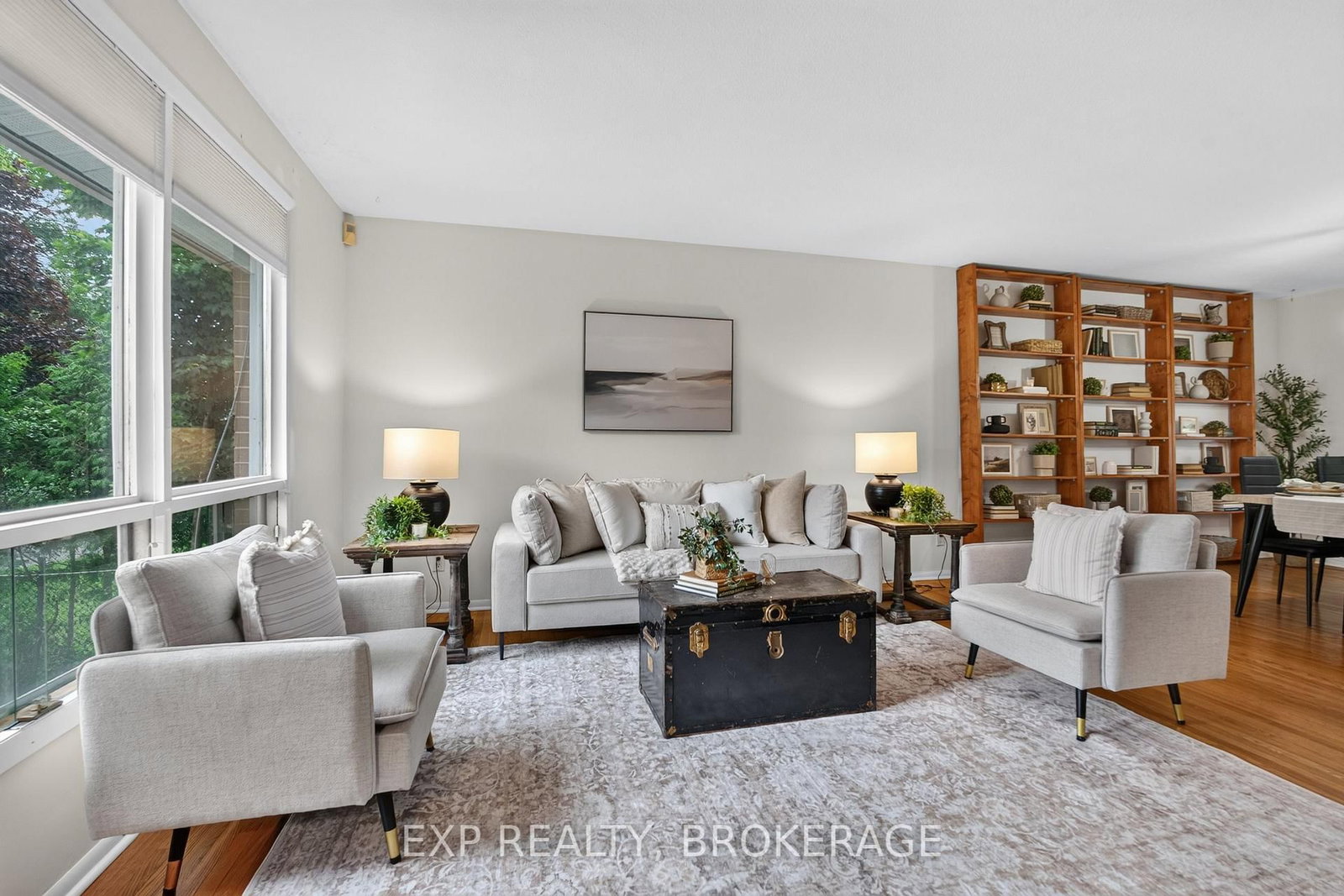 11 PEMBER Place • Kingston, ON photo 6