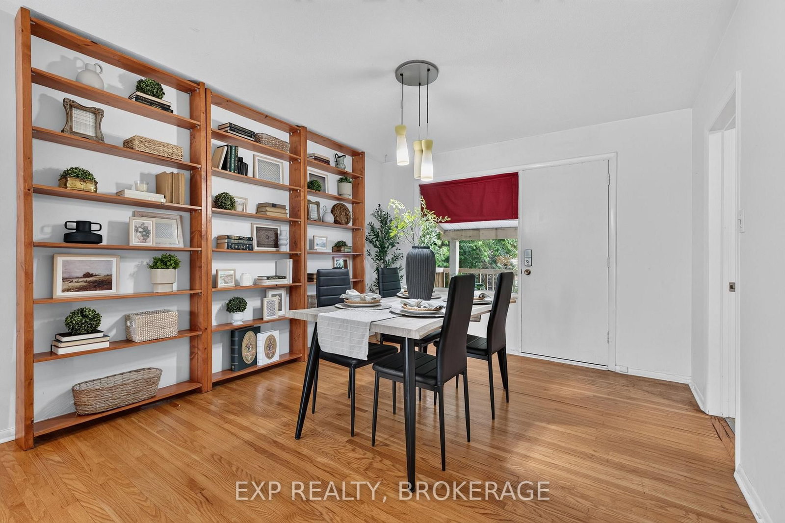 11 PEMBER Place • Kingston, ON photo 9