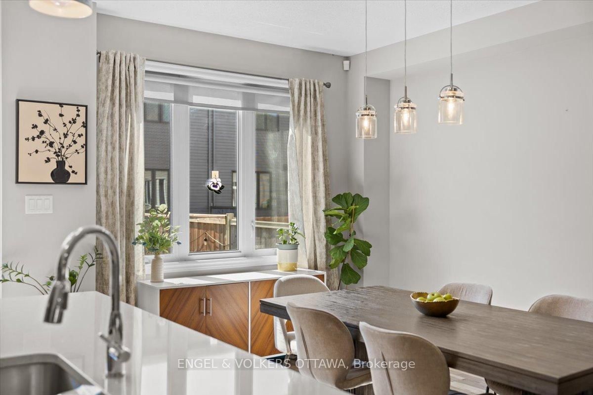 508 Hyssop Street • Ottawa, ON photo 20