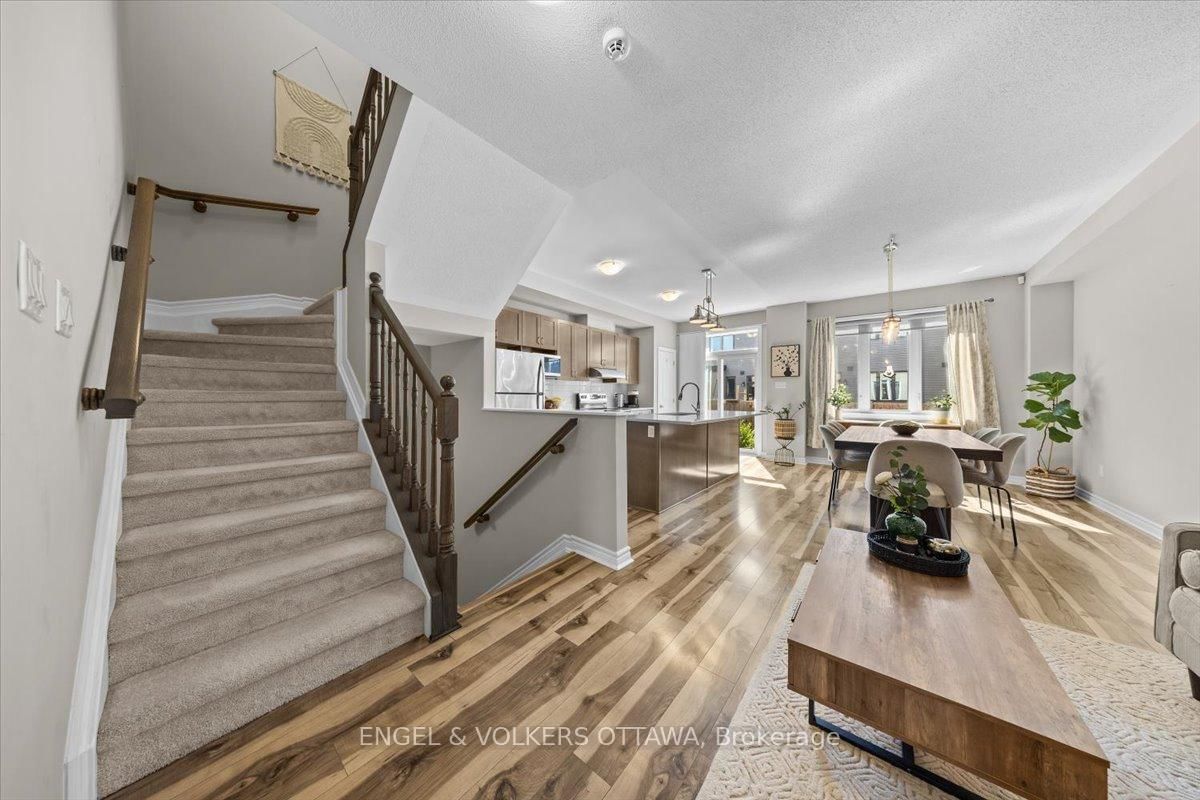 508 Hyssop Street • Ottawa, ON photo 21