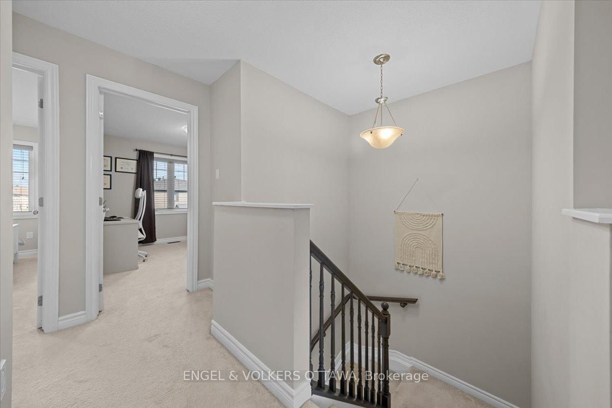 508 Hyssop Street • Ottawa, ON photo 22