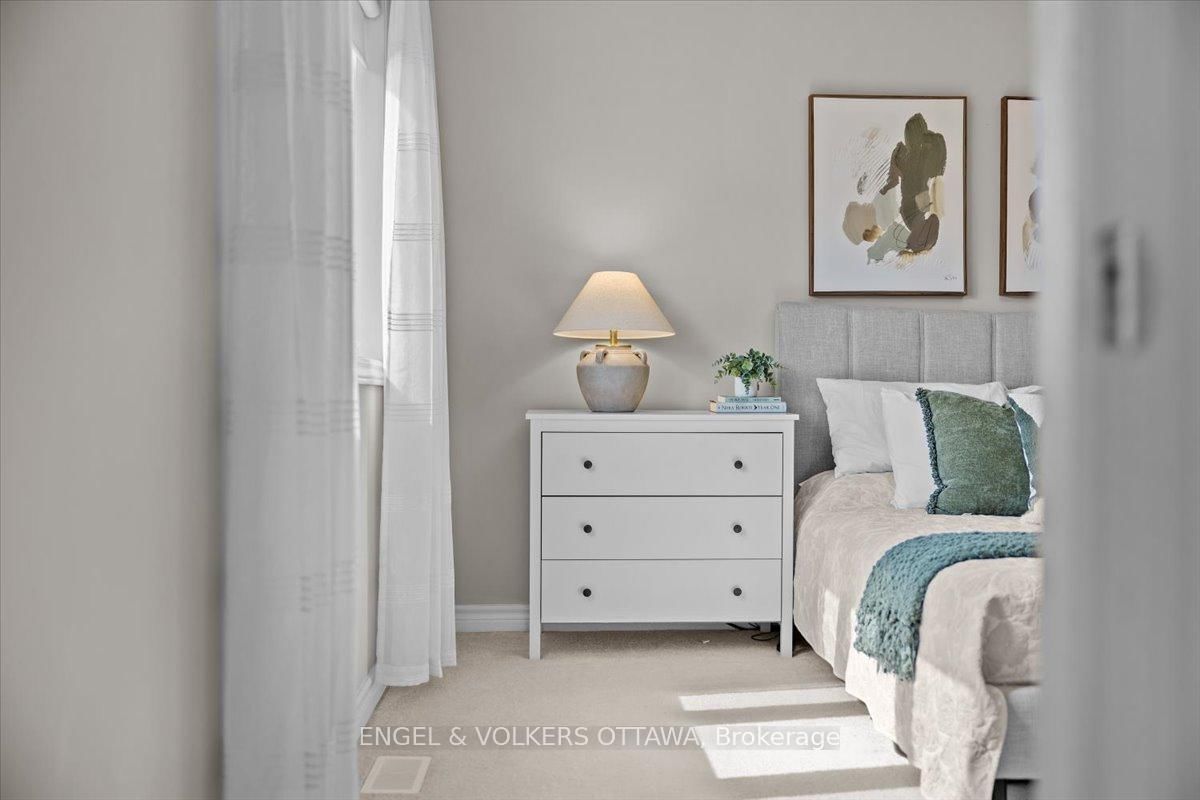 508 Hyssop Street • Ottawa, ON photo 24