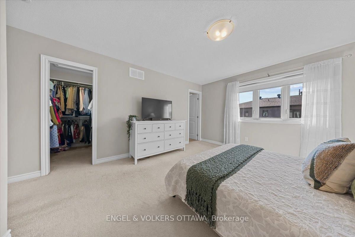 508 Hyssop Street • Ottawa, ON photo 26