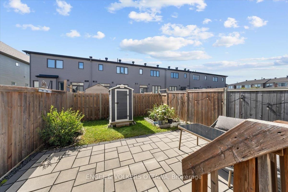 508 Hyssop Street • Ottawa, ON photo 39