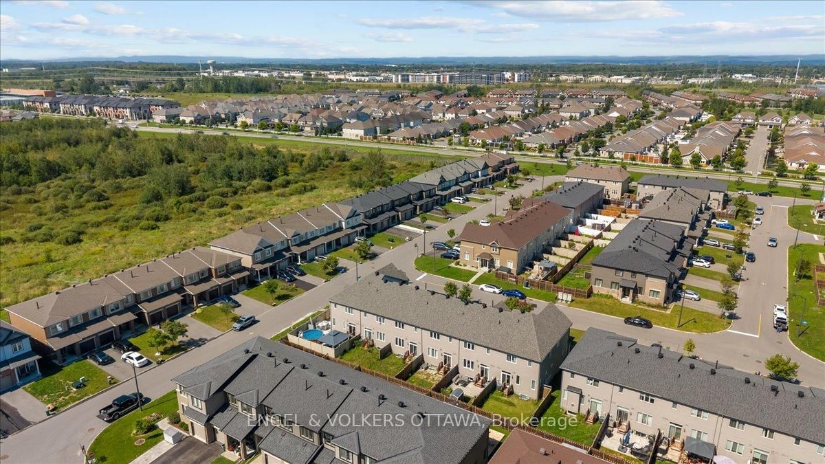 508 Hyssop Street • Ottawa, ON photo 46