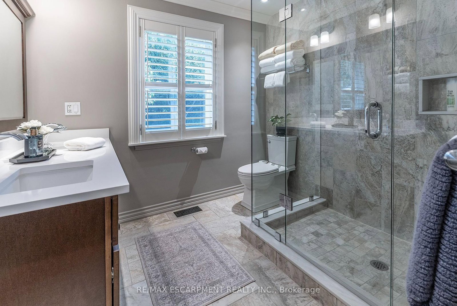 66 Garden Avenue • Hamilton, ON photo 16