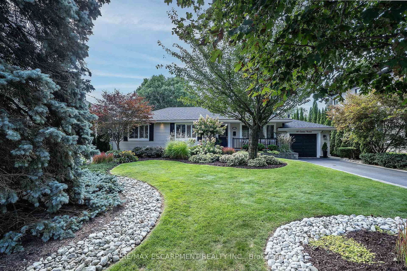 66 Garden Avenue • Hamilton, ON photo 34