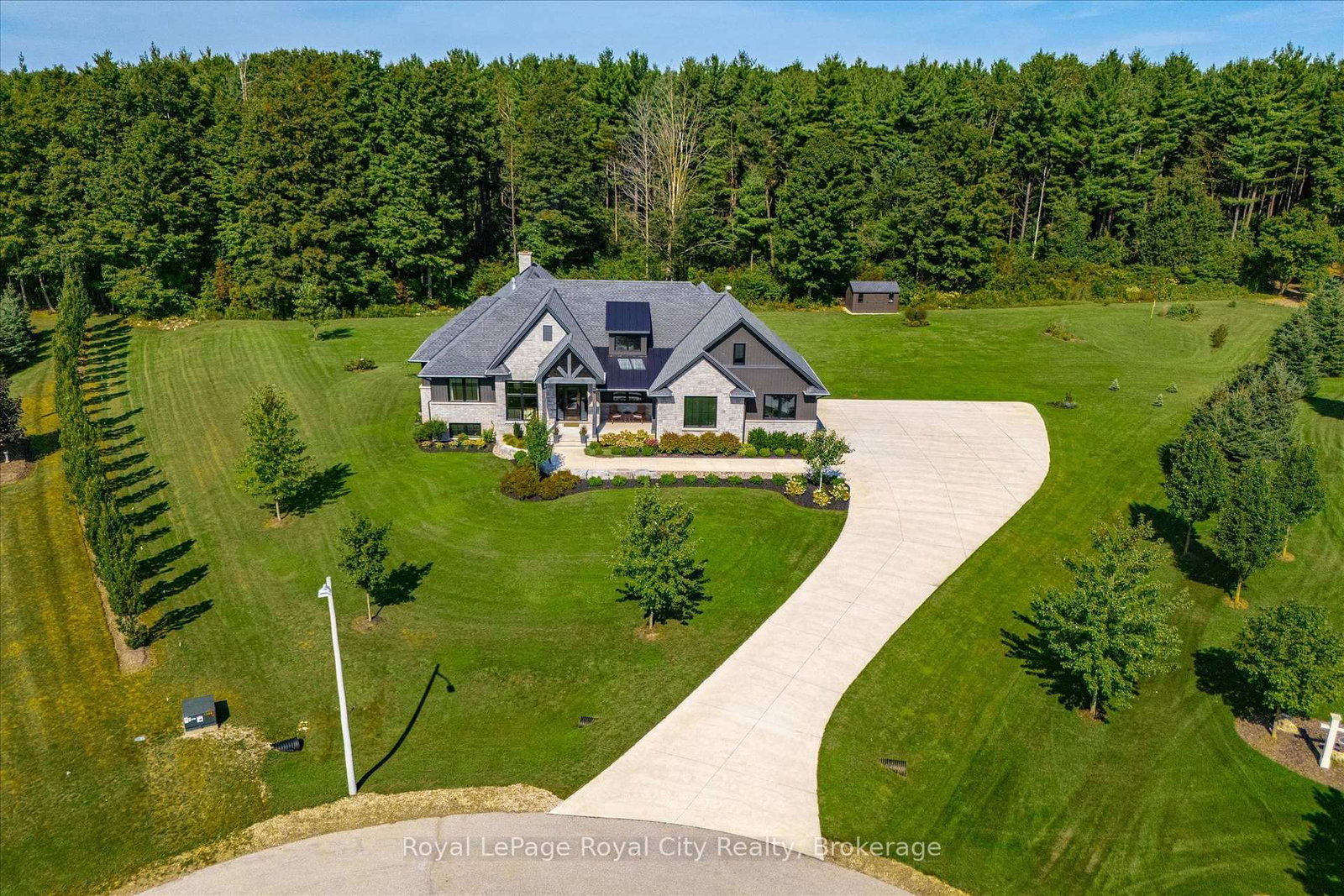 113 Sharron Court • Mapleton, ON photo 47