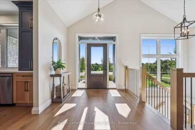 113 Sharron Court • Mapleton, ON photo 5
