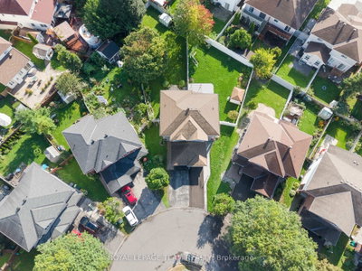 36 Saffron Court • Ottawa, ON photo 2