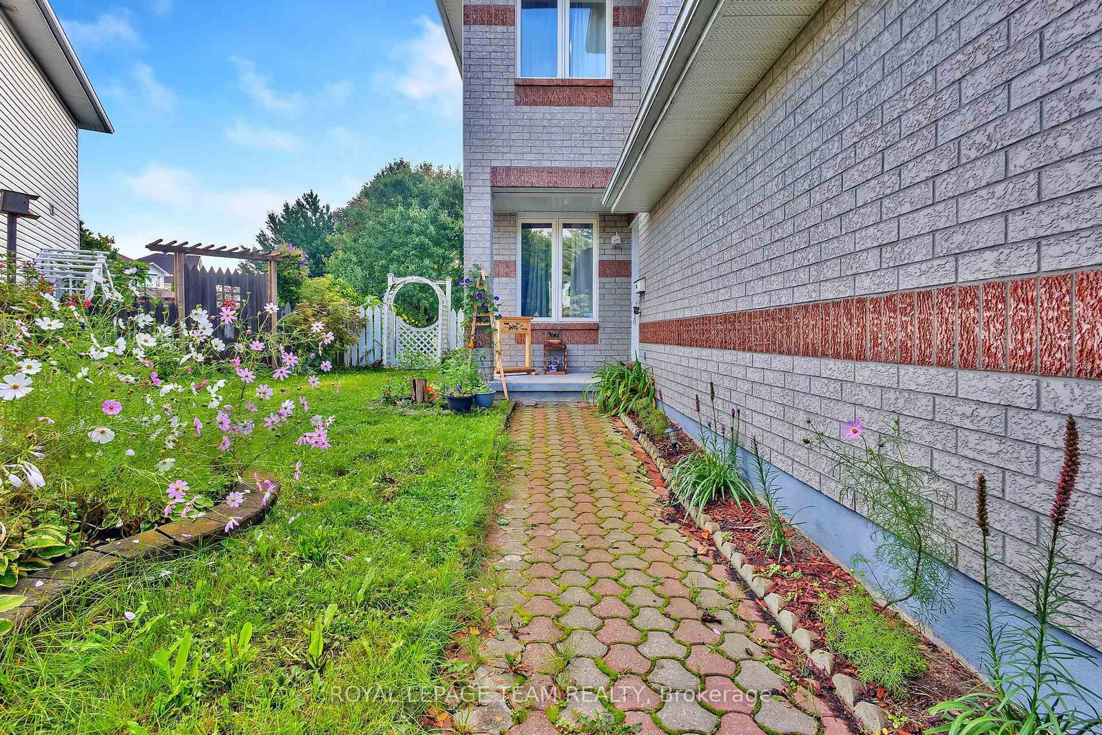 36 Saffron Court • Ottawa, ON photo 32