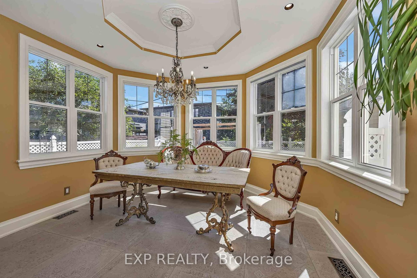 1388 Emerald Gate Avenue • Ottawa, ON photo 8