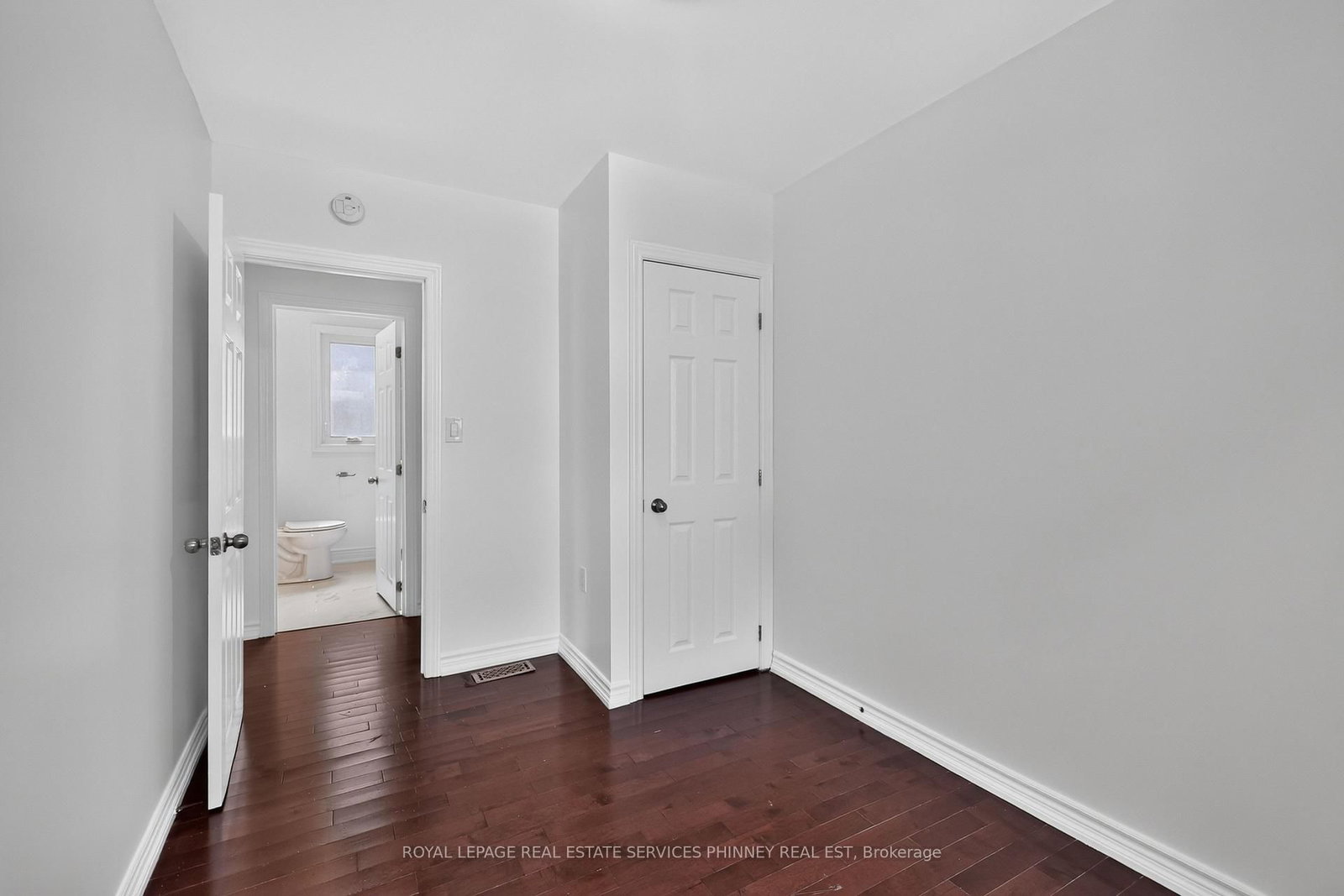 245 Glenholme Avenue • Hamilton, ON photo 20