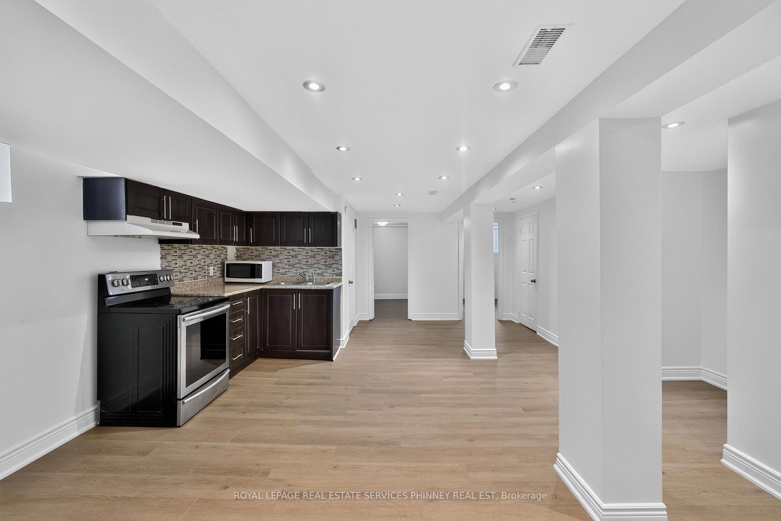 245 Glenholme Avenue • Hamilton, ON photo 26
