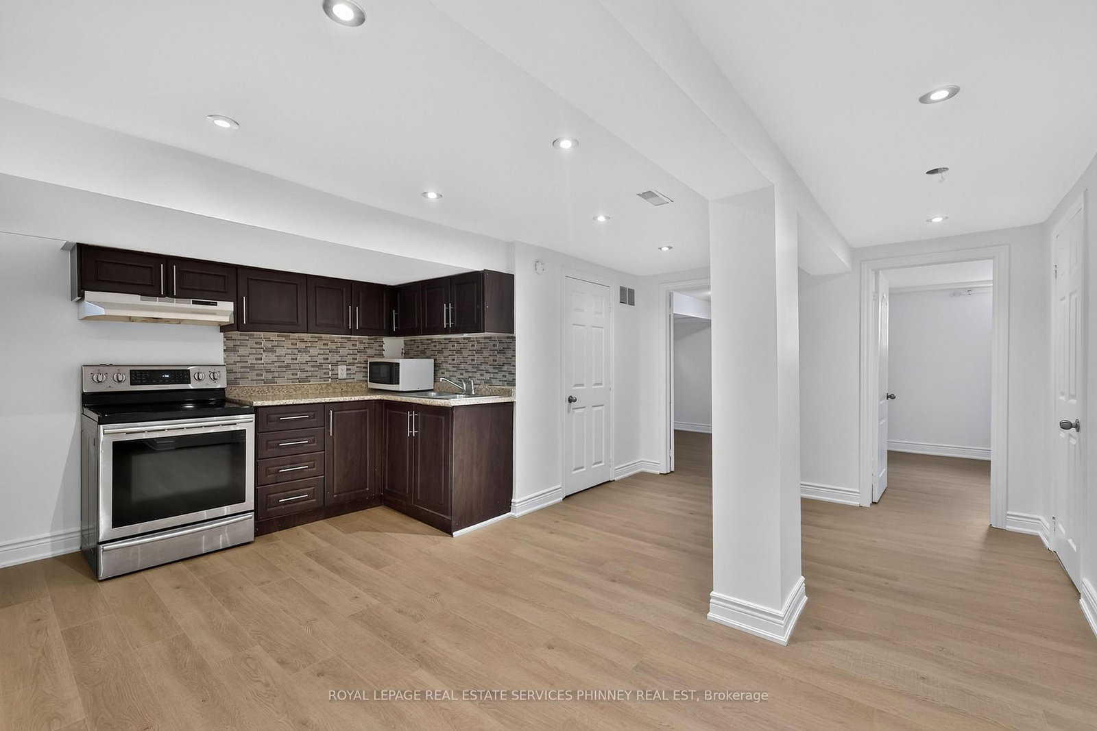 245 Glenholme Avenue • Hamilton, ON photo 27