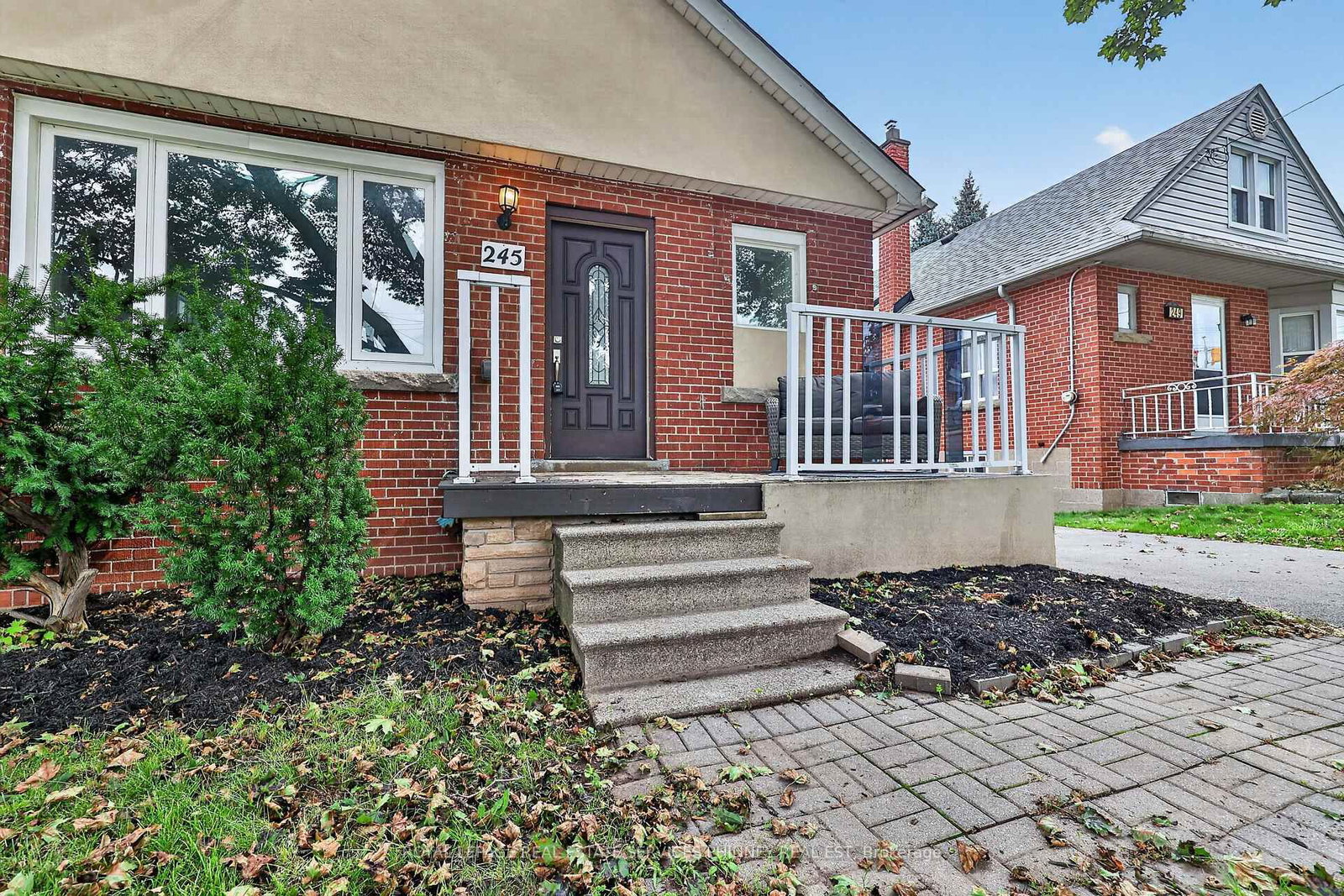 245 Glenholme Avenue • Hamilton, ON photo 4