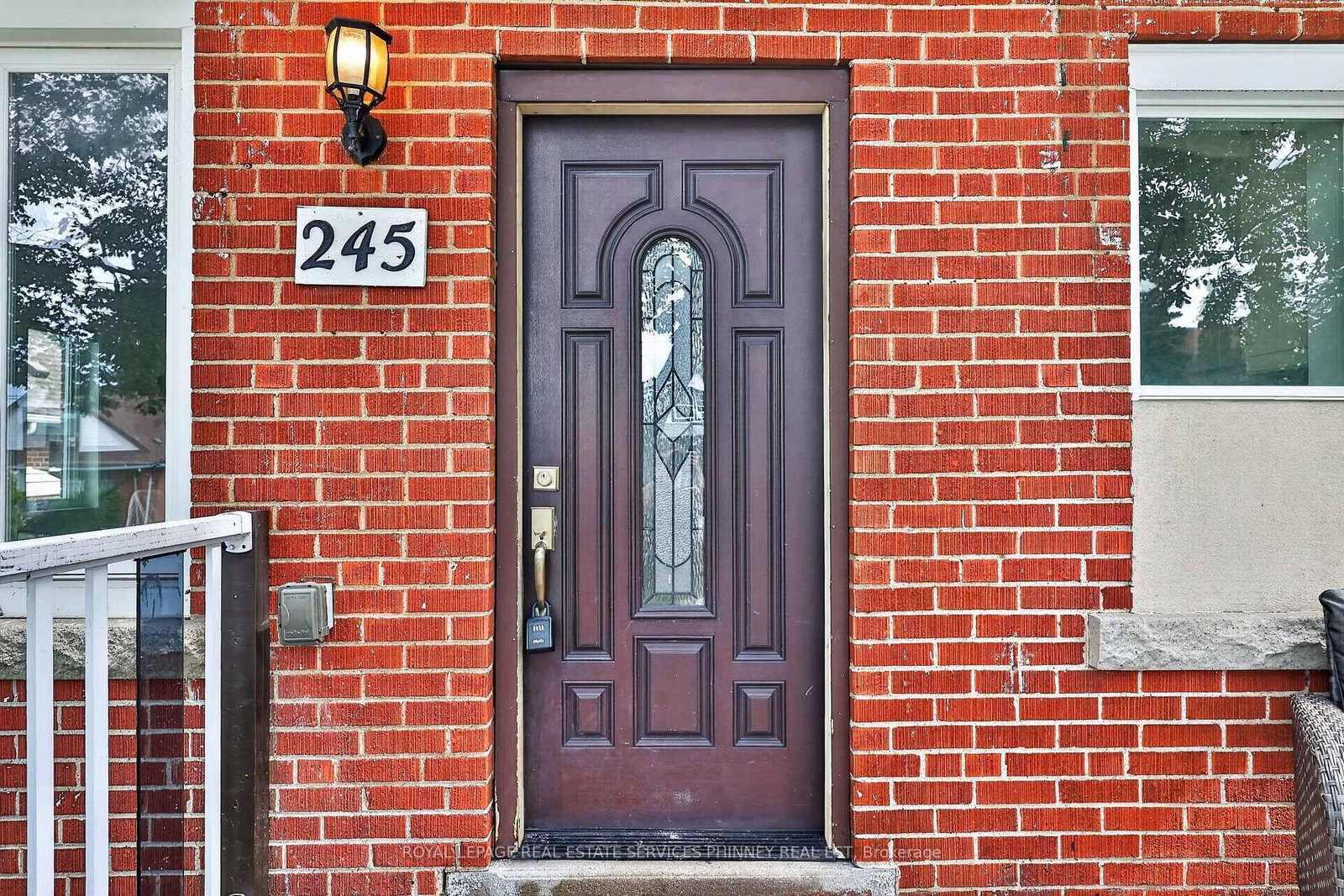 245 Glenholme Avenue • Hamilton, ON photo 5