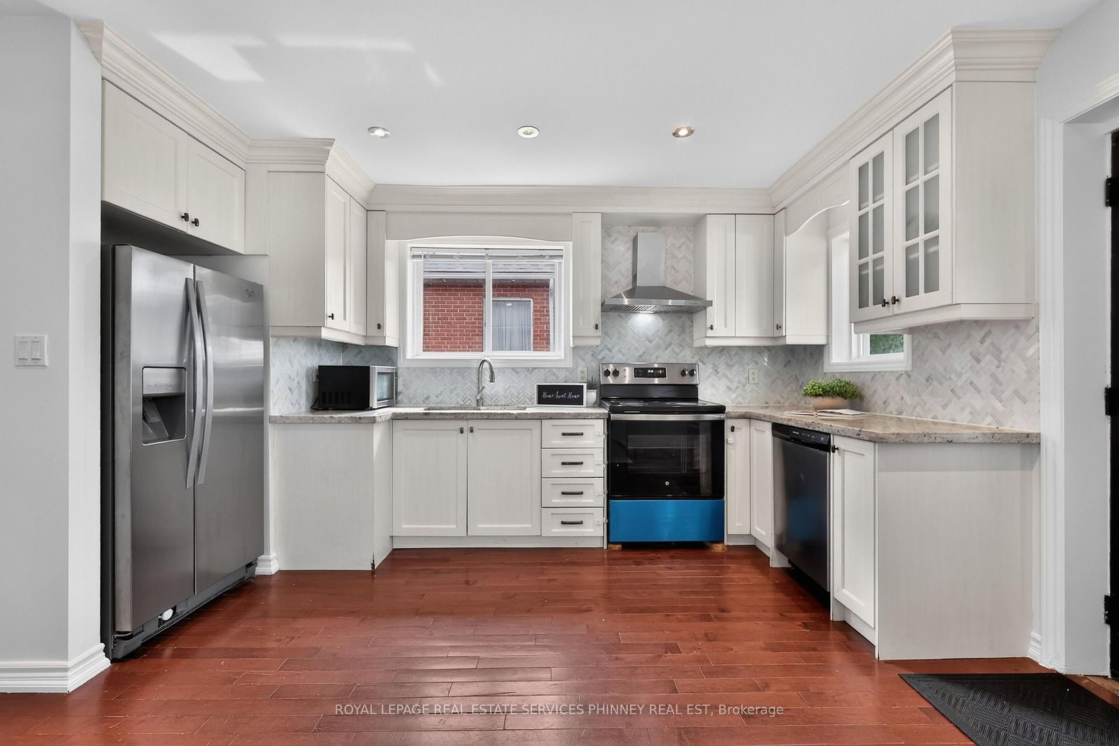 245 Glenholme Avenue • Hamilton, ON photo 8