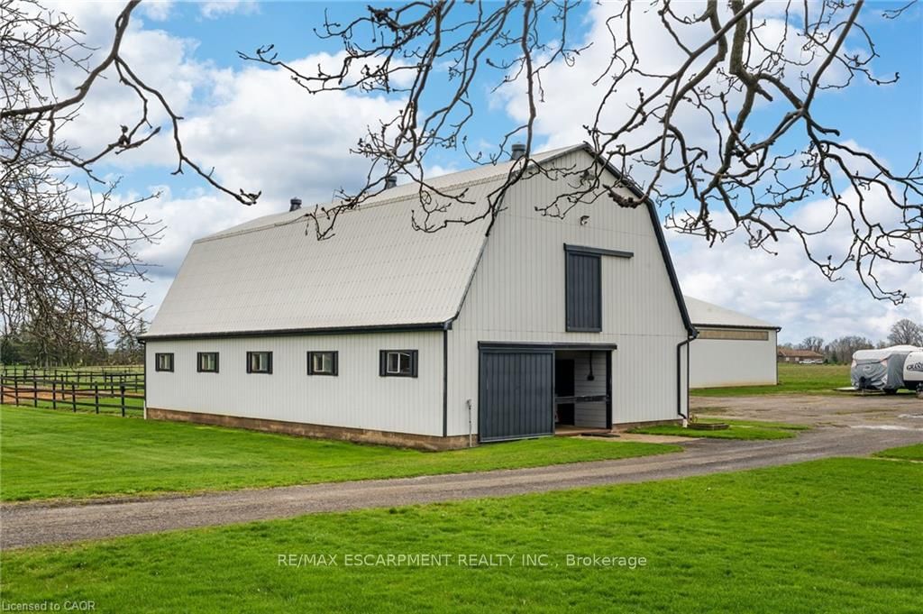 2223 Hall Road • Hamilton, ON photo 26