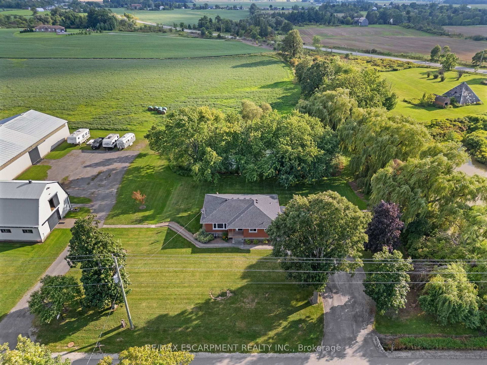 2223 Hall Road • Hamilton, ON photo 3