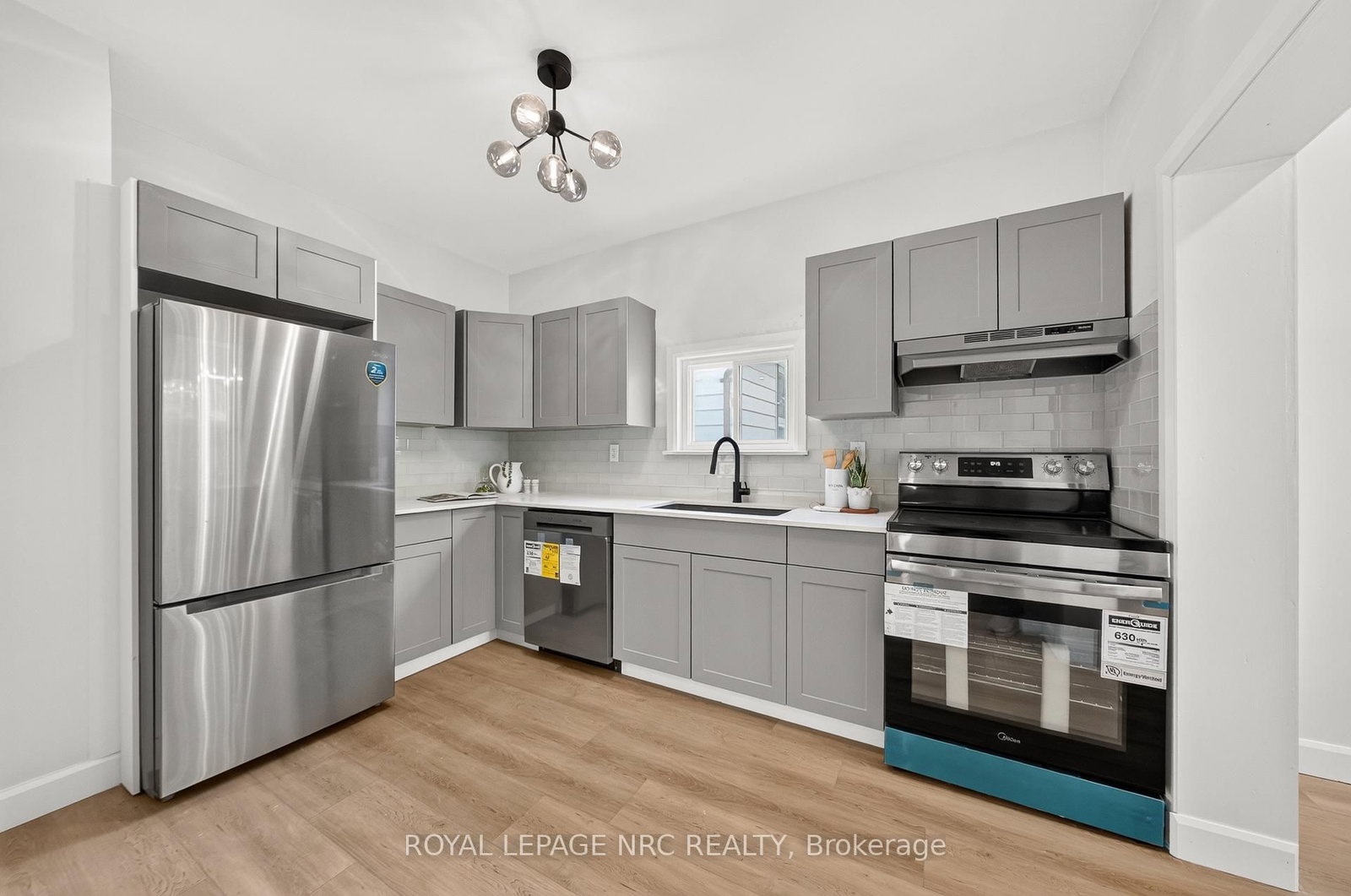 51 Queen Street S • Thorold, ON photo 14