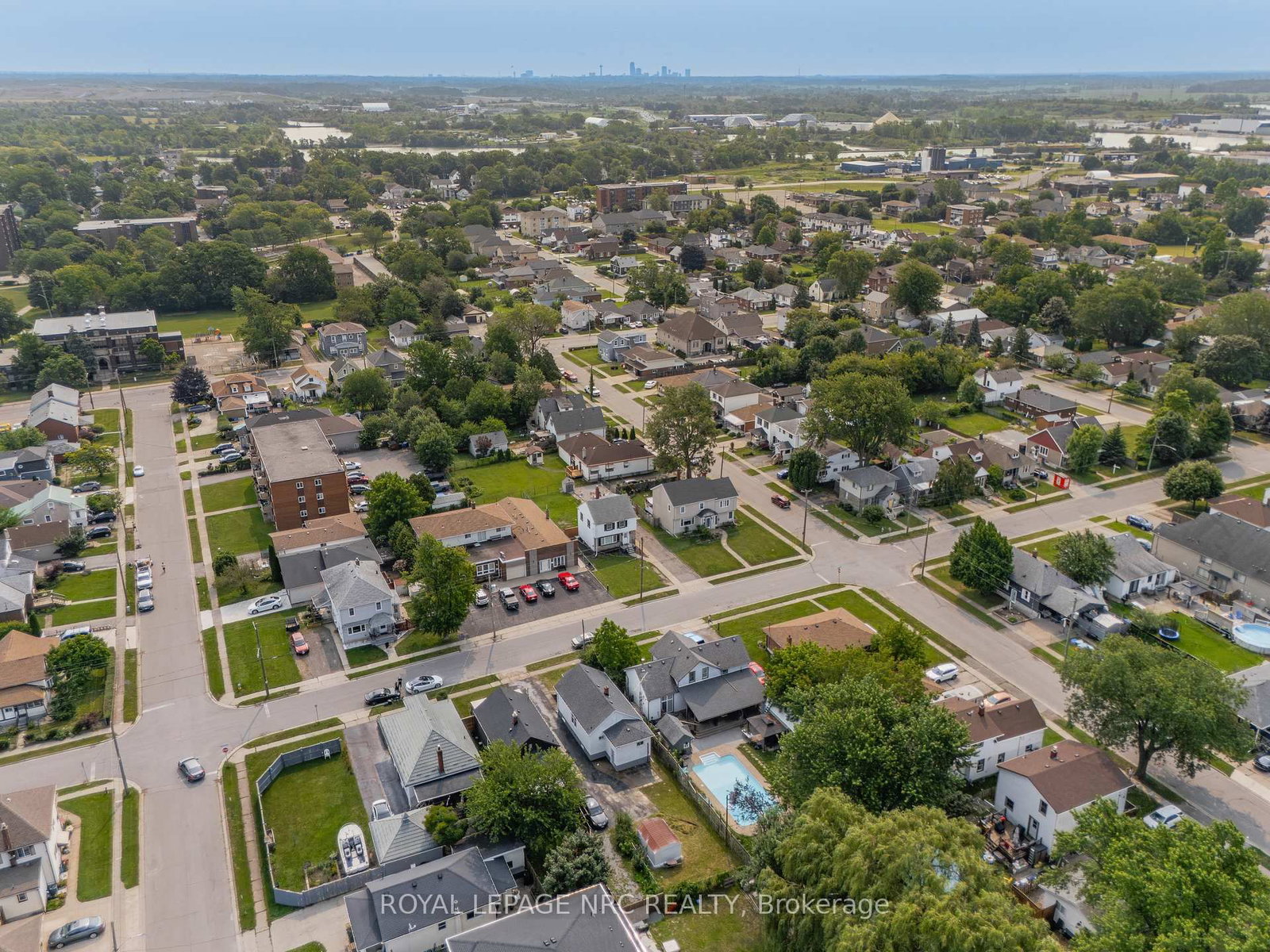 51 Queen Street S • Thorold, ON photo 40
