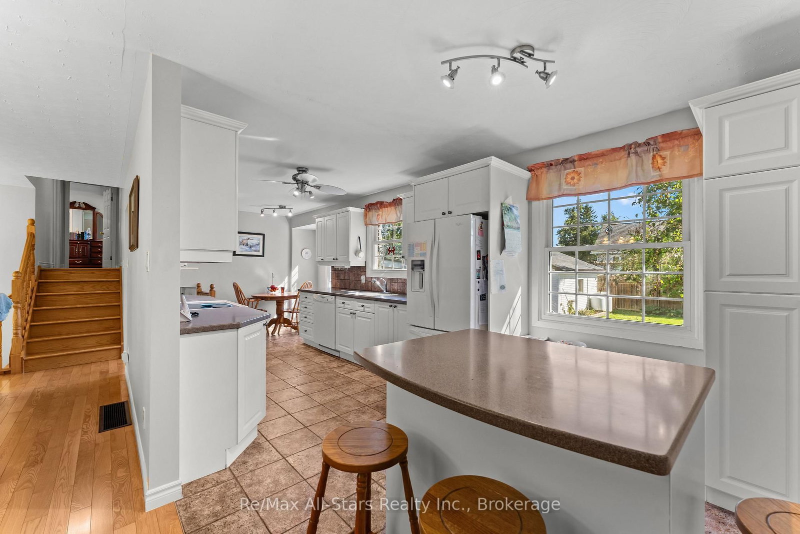 137 Reid Street • Kawartha Lakes, ON photo 15