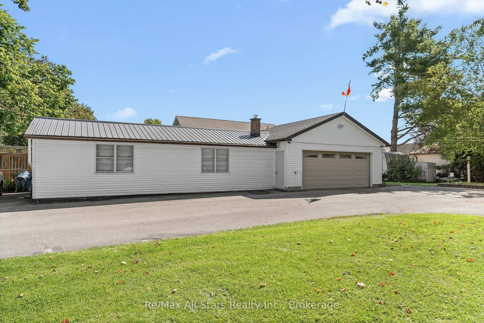 137 Reid Street • Kawartha Lakes, ON photo 43