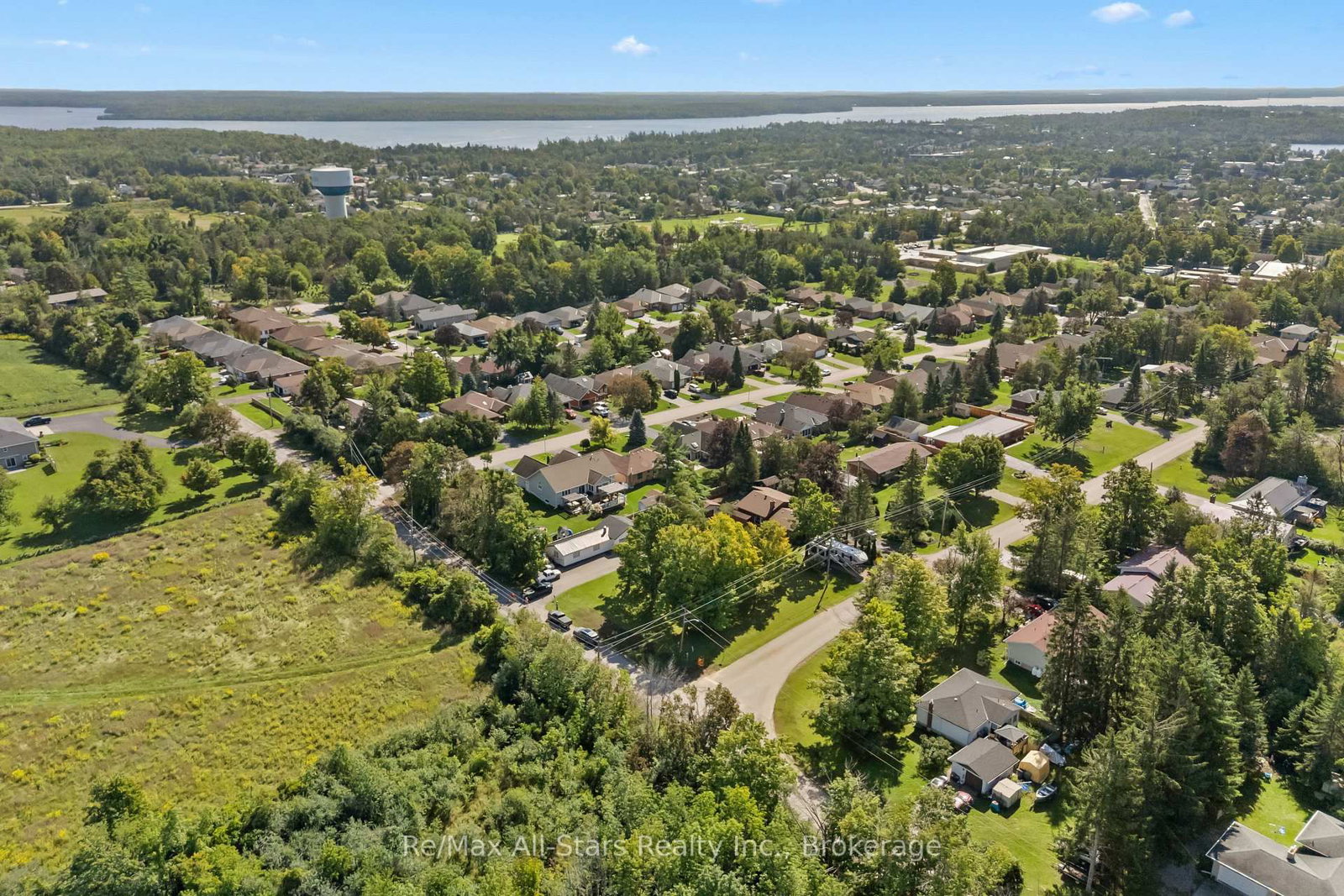 137 Reid Street • Kawartha Lakes, ON photo 44