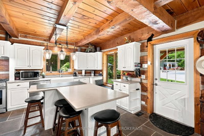 2961 Railton Road • Harrowsmith, ON photo 6