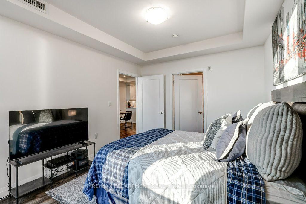 30 Hamilton Street S • #711 • Hamilton, ON photo 22