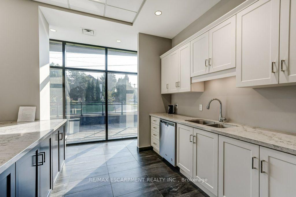 30 Hamilton Street S • #711 • Hamilton, ON photo 33