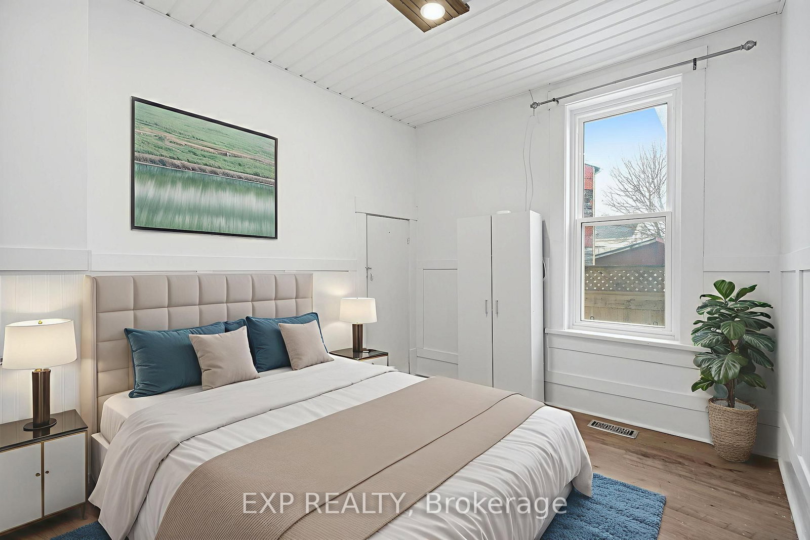 119 Beckwith Street N • Smiths Falls, ON photo 5