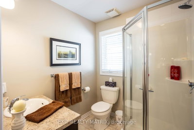 168 Equinox Drive • Russell, ON photo 8
