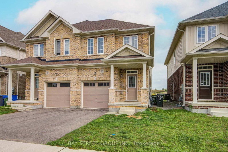 10 Elsegood Drive